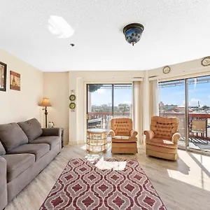 https://1302b-st-thomas-square.panamacity-beachhotels.com