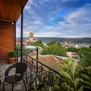https://apartamenti-laliashvilebis-wine-cellar-tbilisi.alltbilisihotels.com